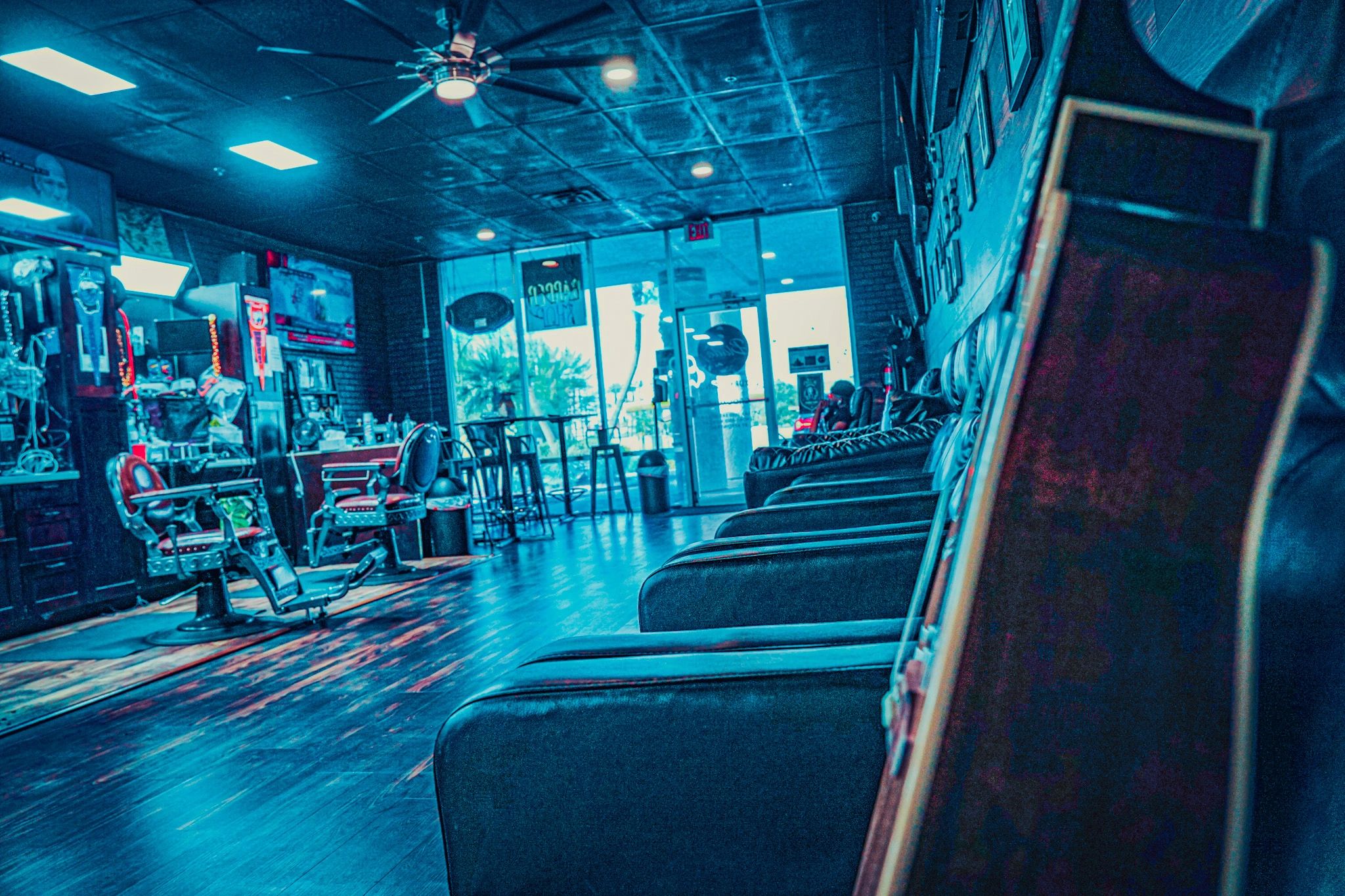 The lounge, moody teal light